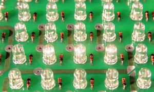 Co jsou elektronické součástky?