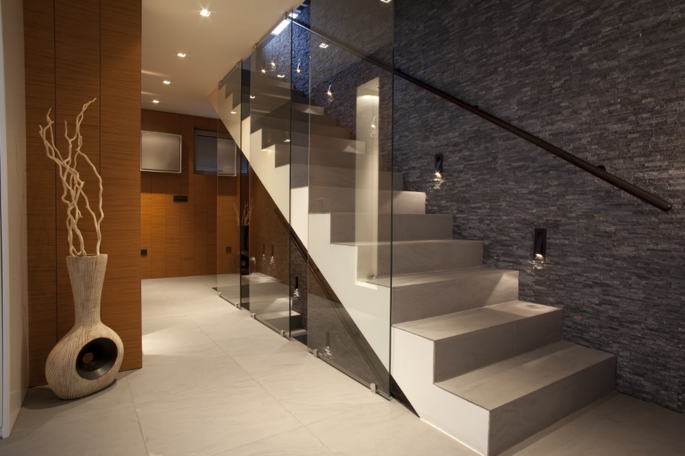 Osvětlení moderního schodiště (Zdroj: A-LIGHT)